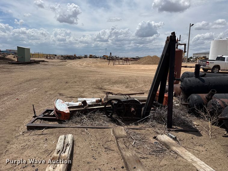 image for item FB6555 Oilfield equipment