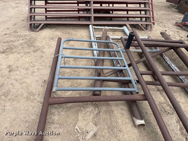 image for item FB6559 Fencing materials