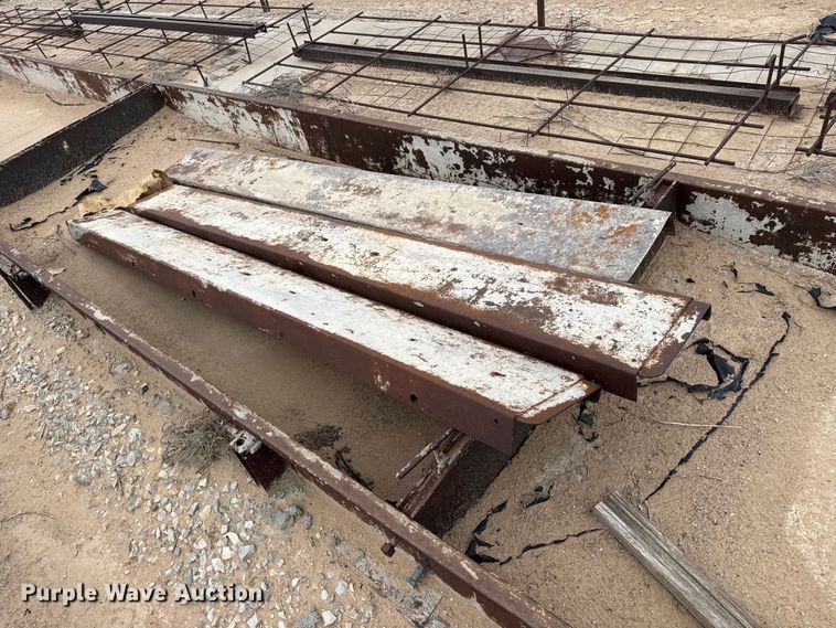 image for item FB6571 Concrete block forms