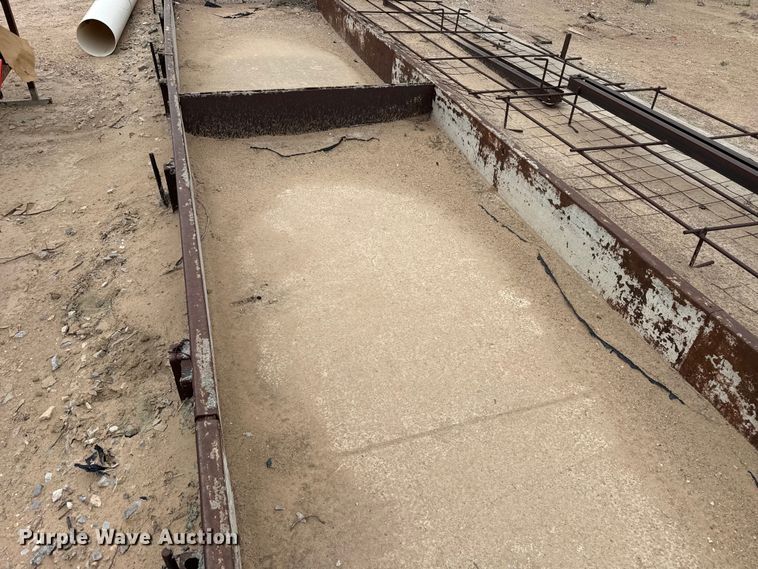 image for item FB6571 Concrete block forms