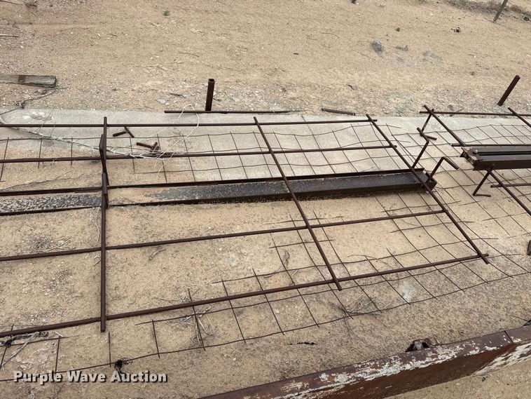 image for item FB6571 Concrete block forms