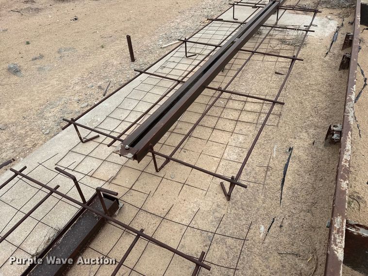 image for item FB6571 Concrete block forms