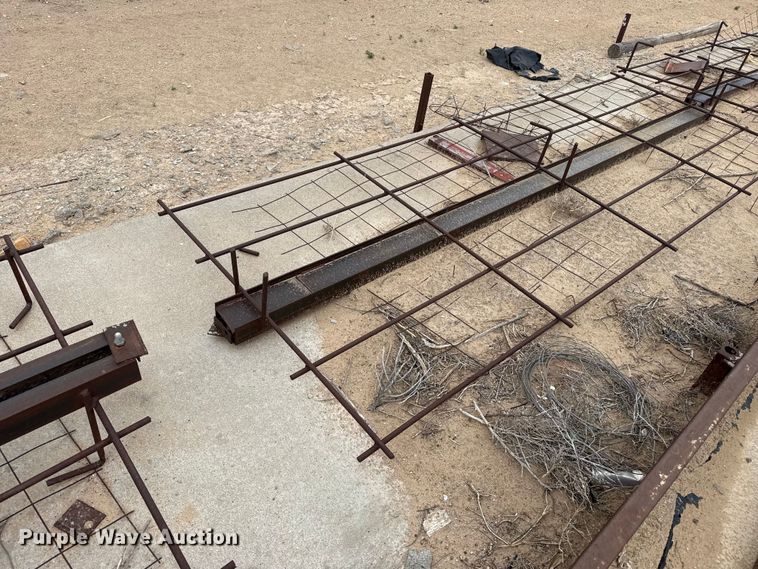 image for item FB6571 Concrete block forms