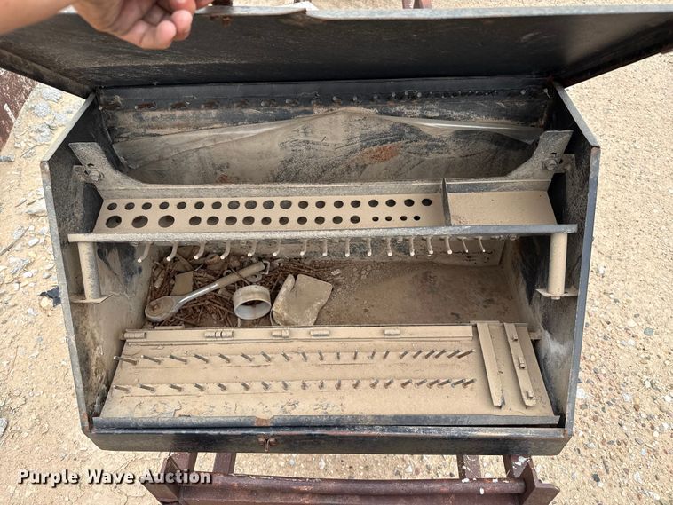 image for item FB6573 (5) toolboxes
