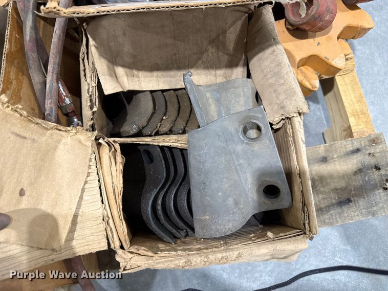 image for item FB6577 Trencher parts