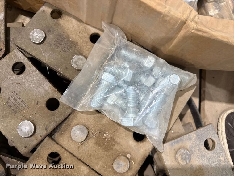 image for item FB6577 Trencher parts