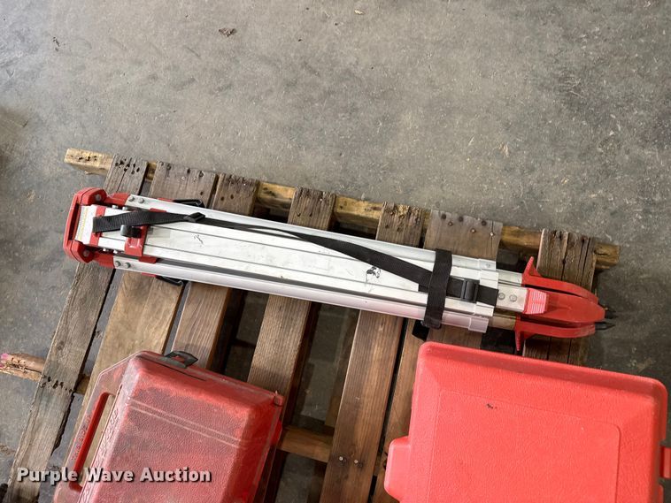 image for item FB6579 David White surveying equipment