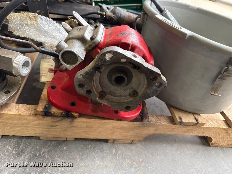 image for item FB6587 Truck parts