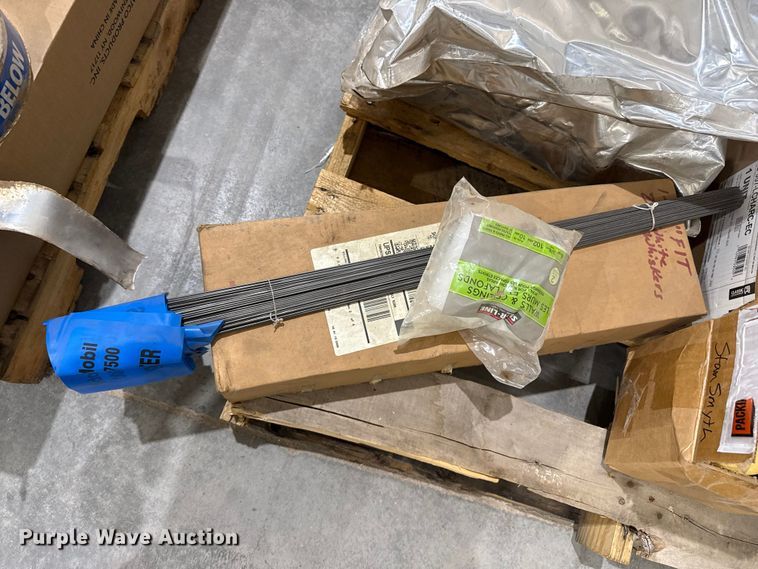 image for item FB6590 Tools