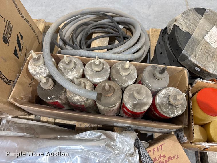 image for item FB6590 Tools