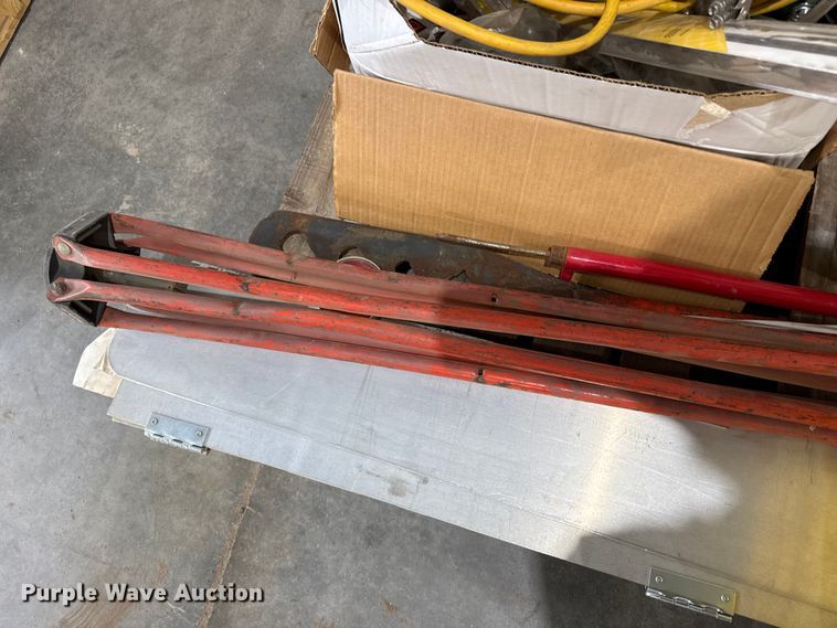 image for item FB6592 Tools