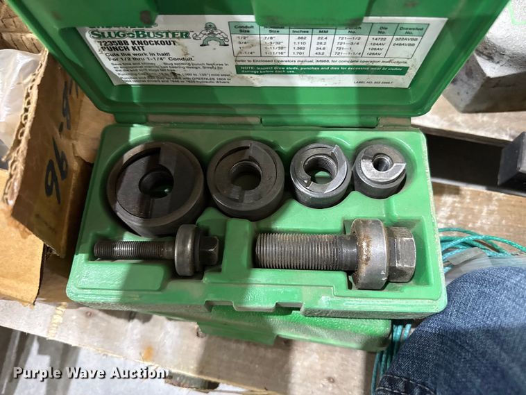 image for item FB6592 Tools