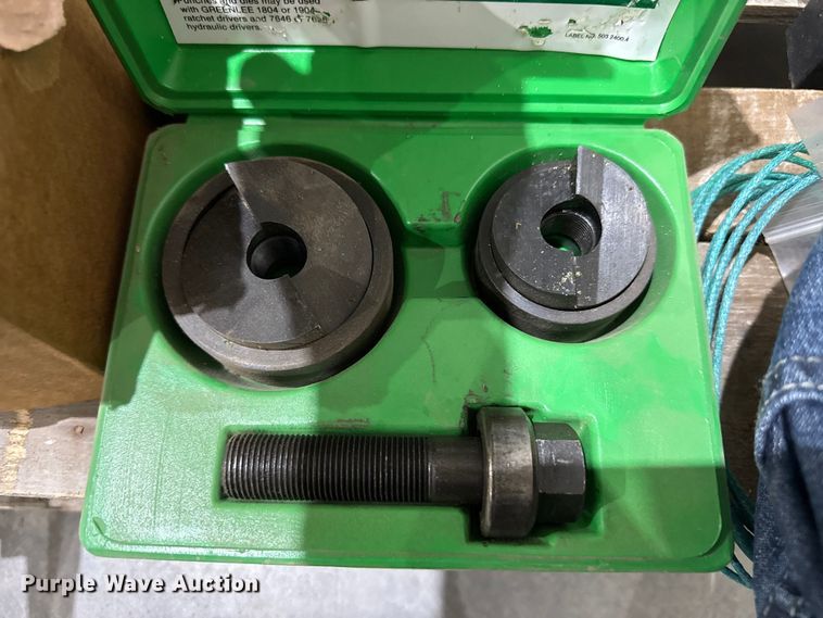 image for item FB6592 Tools