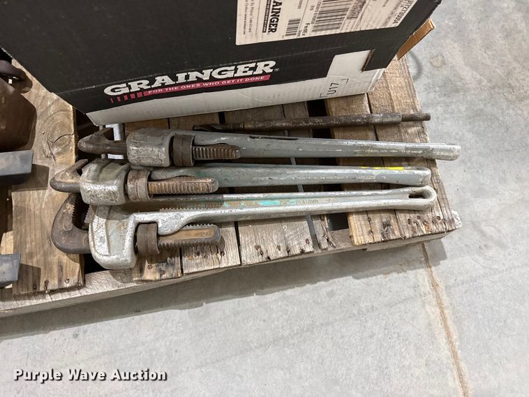 image for item FB6592 Tools