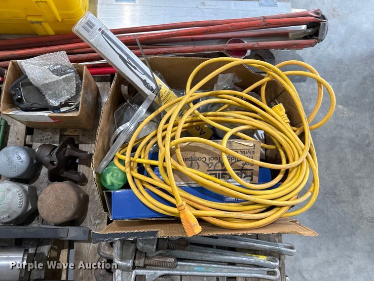 image for item FB6592 Tools