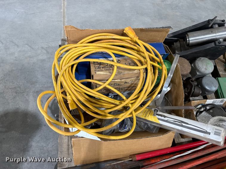 image for item FB6592 Tools