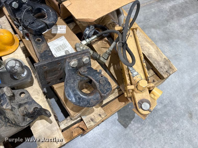 image for item FB6593 Automotive parts