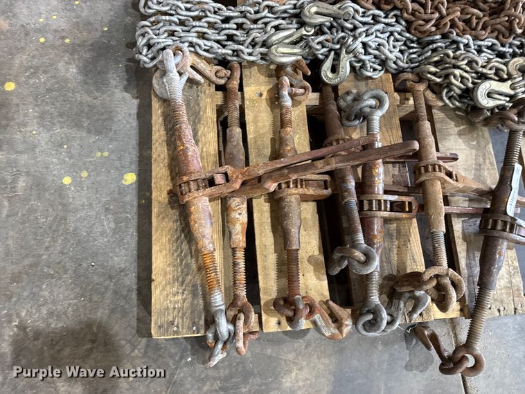 image for item FB6595 Chains and boomers