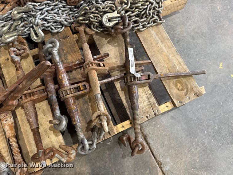 image for item FB6595 Chains and boomers