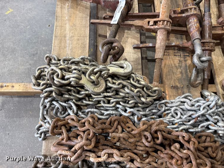 image for item FB6595 Chains and boomers