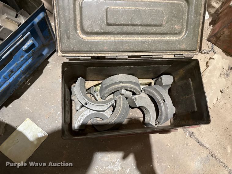 image for item FB6602 Tools