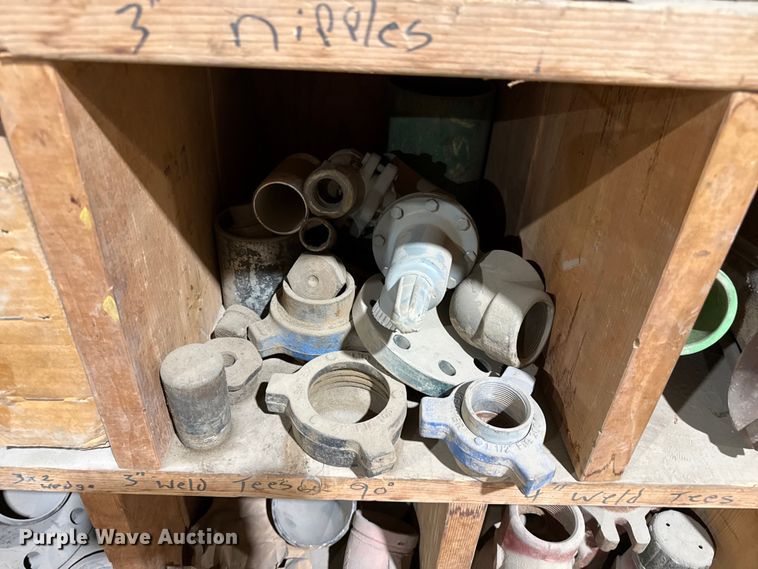 image for item FB6611 Pipe components