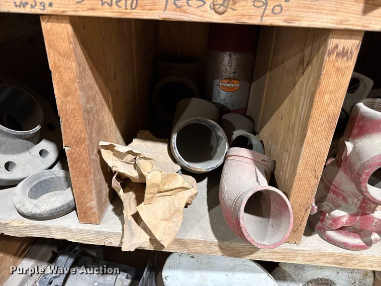 image for item FB6611 Pipe components