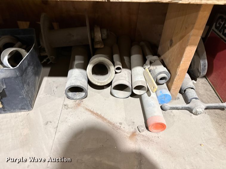 image for item FB6611 Pipe components