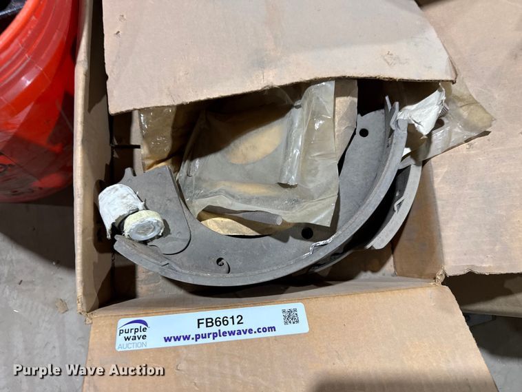 image for item FB6612 Truck parts
