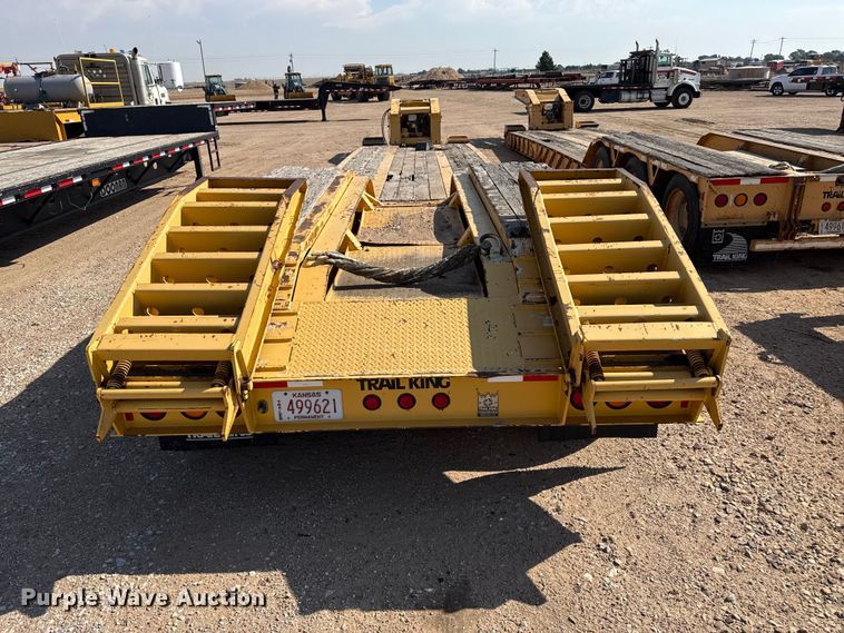 image for item GP9659 2002 Trail King TK110HDG-513 lowboy equipment trailer