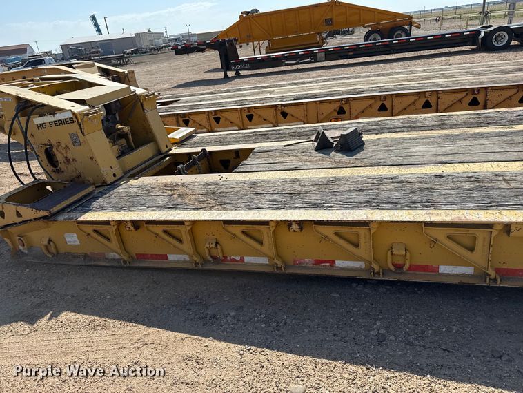 image for item GP9659 2002 Trail King TK110HDG-513 lowboy equipment trailer