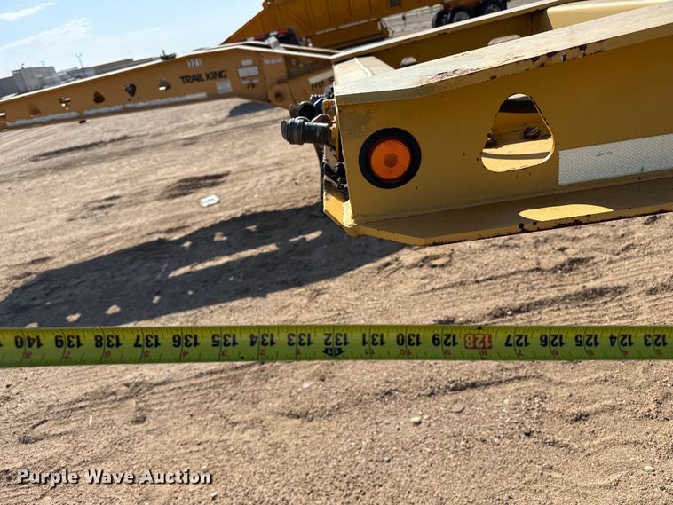 image for item GP9659 2002 Trail King TK110HDG-513 lowboy equipment trailer
