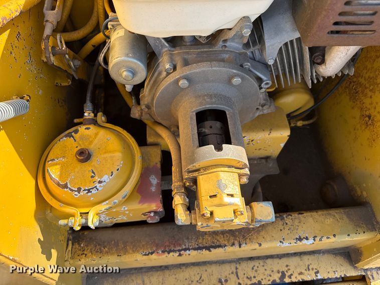 image for item GP9659 2002 Trail King TK110HDG-513 lowboy equipment trailer