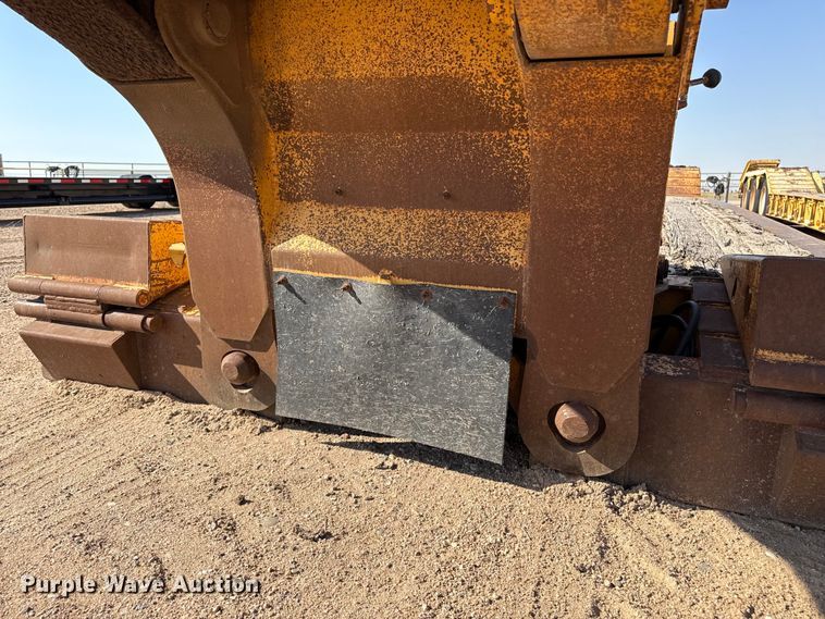 image for item GP9660 1999 Trail King TK110HDG-533 lowboy equipment trailer