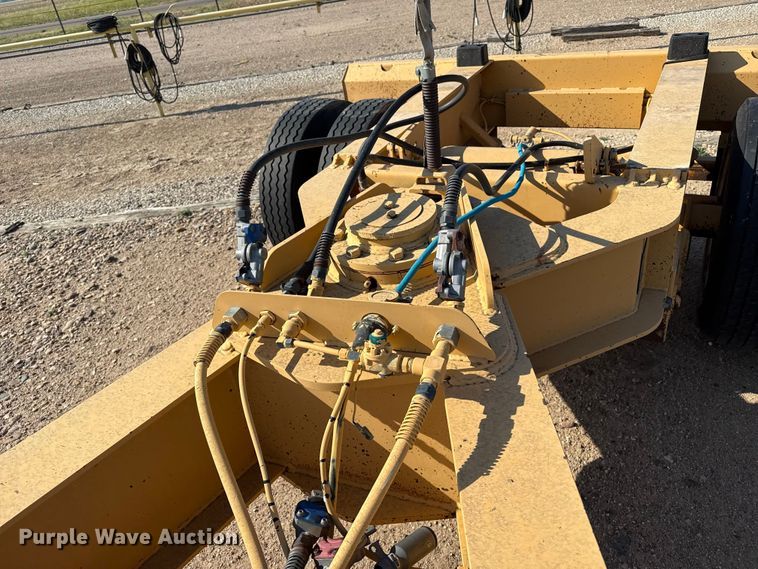 image for item GP9660 1999 Trail King TK110HDG-533 lowboy equipment trailer
