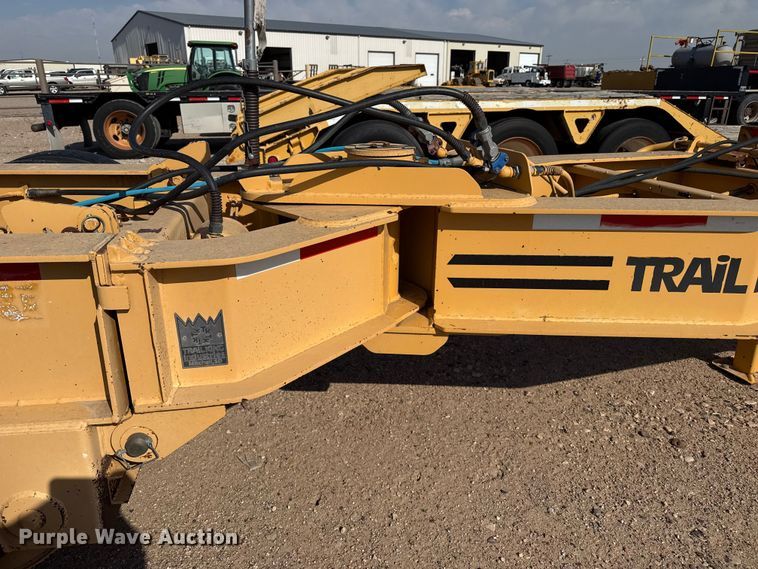 image for item GP9660 1999 Trail King TK110HDG-533 lowboy equipment trailer