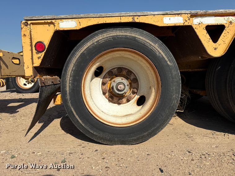 image for item GP9660 1999 Trail King TK110HDG-533 lowboy equipment trailer