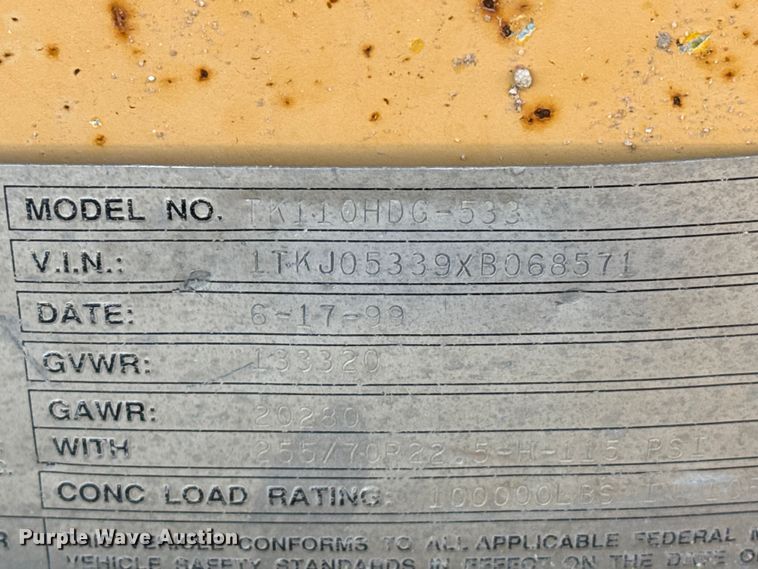image for item GP9660 1999 Trail King TK110HDG-533 lowboy equipment trailer