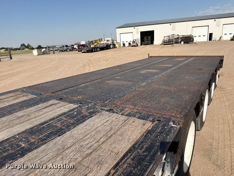 image for item GP9661 2013 Load King 604/6-LR-OF-SFF flatbed trailer