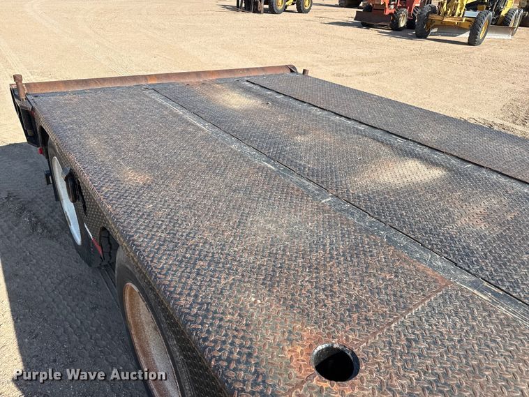 image for item GP9661 2013 Load King 604/6-LR-OF-SFF flatbed trailer