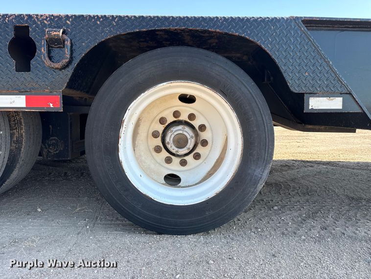 image for item GP9661 2013 Load King 604/6-LR-OF-SFF flatbed trailer