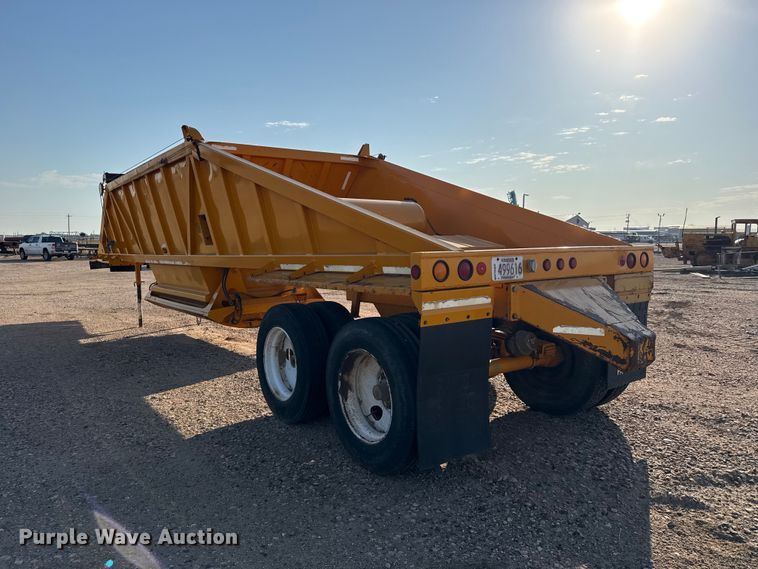 image for item GP9662 1991 Ranch Mfg bottom dump trailer