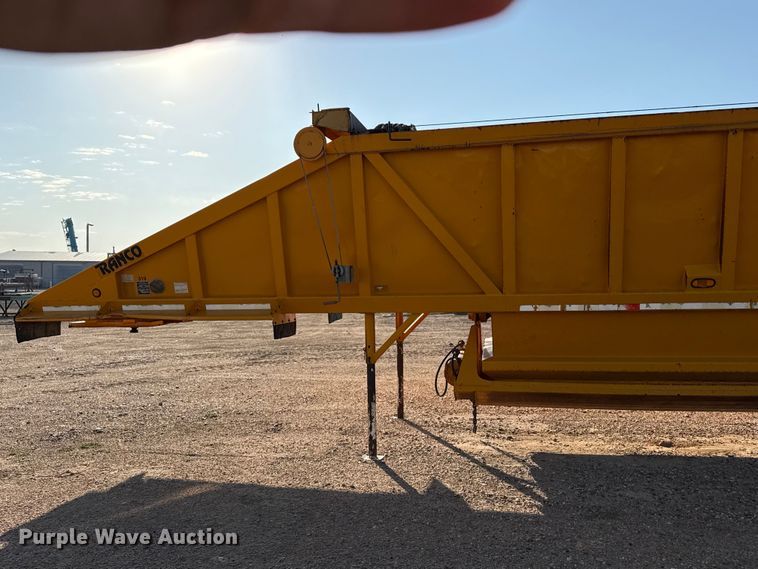 image for item GP9662 1991 Ranch Mfg bottom dump trailer