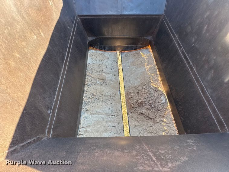 image for item GP9662 1991 Ranch Mfg bottom dump trailer