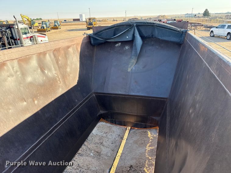 image for item GP9662 1991 Ranch Mfg bottom dump trailer