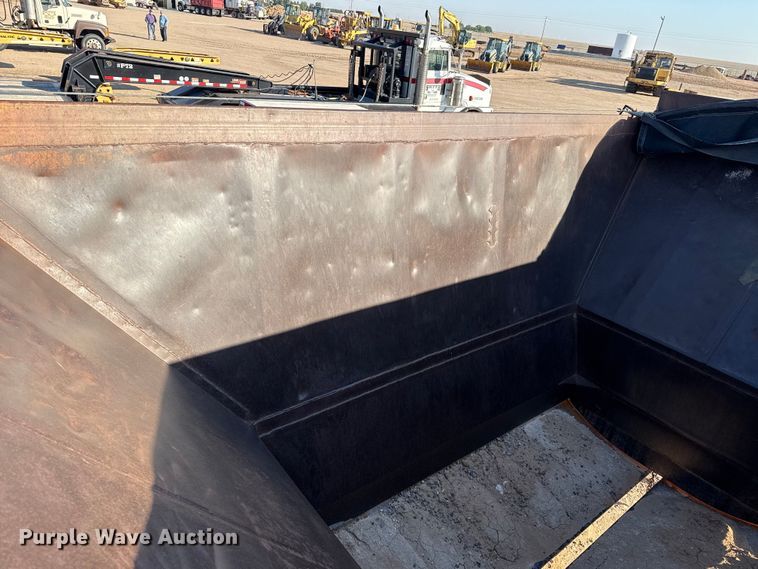 image for item GP9662 1991 Ranch Mfg bottom dump trailer