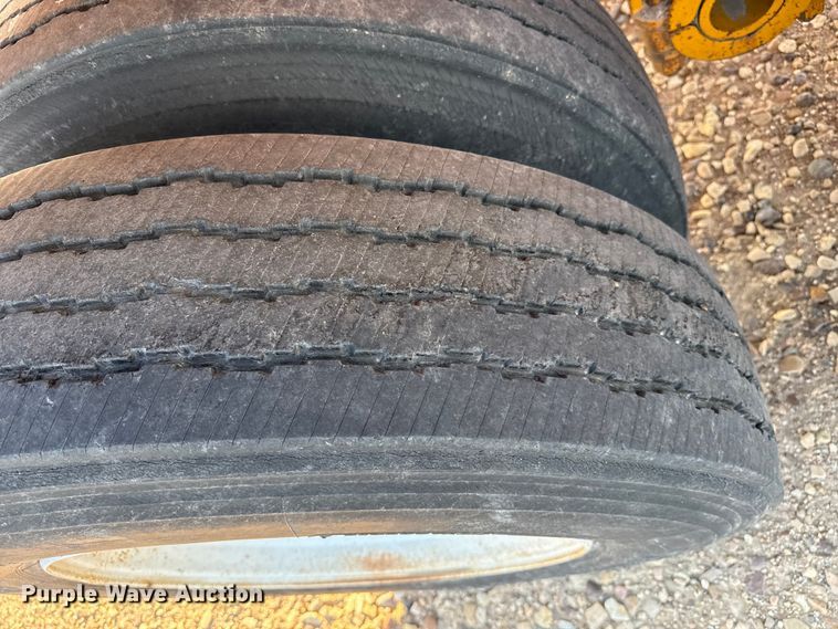image for item GP9662 1991 Ranch Mfg bottom dump trailer