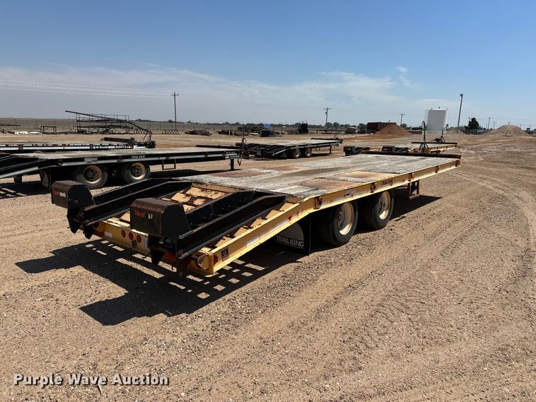 image for item GP9663 2007 Trail King Industries TK 40LP equipment trailer