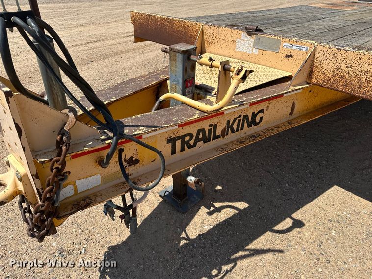 image for item GP9663 2007 Trail King Industries TK 40LP equipment trailer