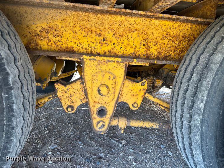 image for item GP9663 2007 Trail King Industries TK 40LP equipment trailer